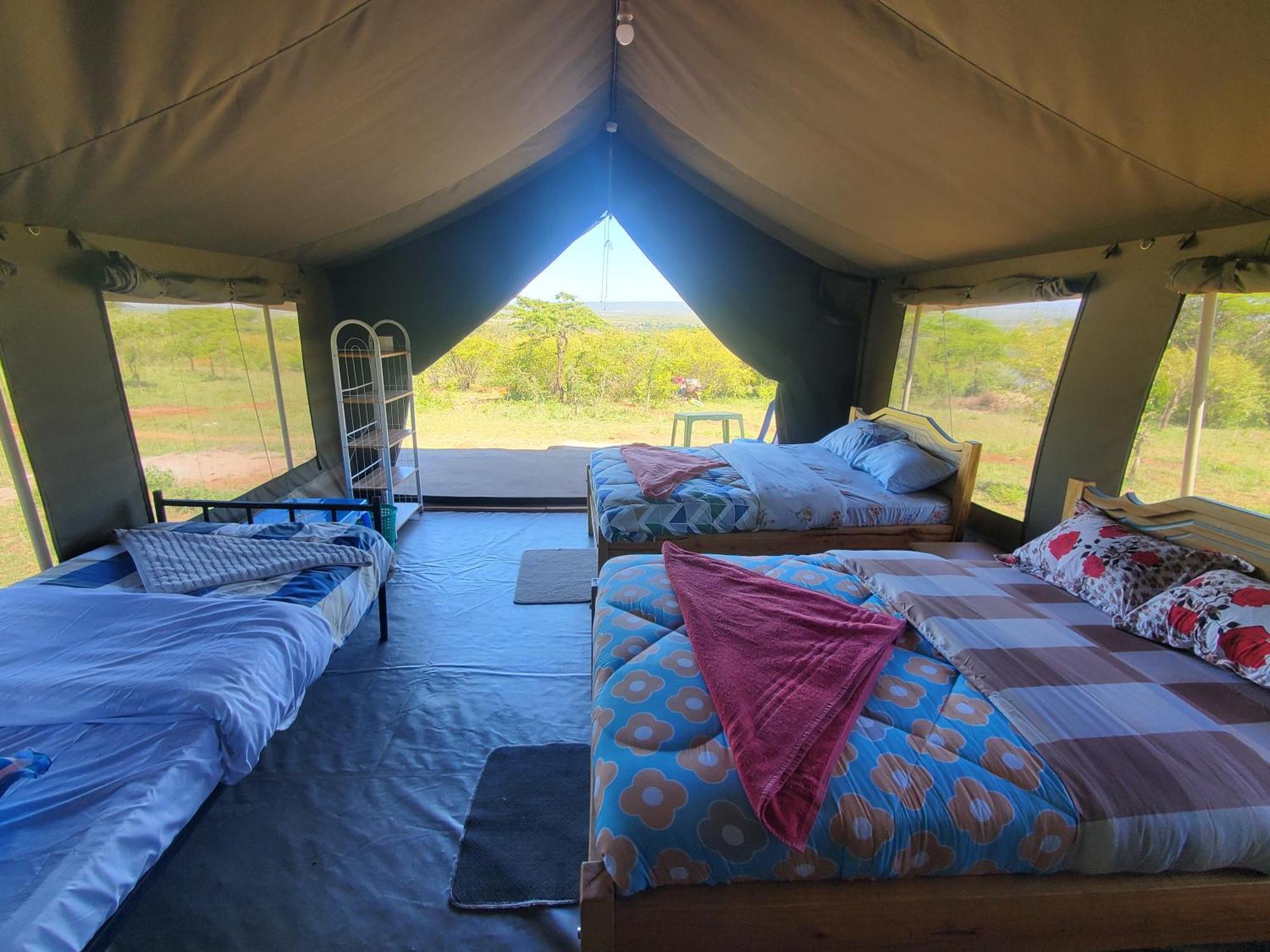 Semadep Safari Camp Bed and Breakfast Sekenani Esterno foto